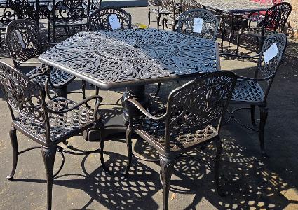 Hanamint Tuscany Dining Hexagonal Set Display Clearance $2500.00 
